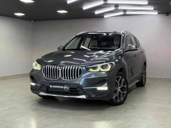 BMW X1 2.0 16V TURBO ACTIVEFLEX SDRIVE20I X-LINE 4P AUTOMÁTICO